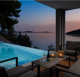 Luxury Beachfront Villa with Heated Infinity Pool near Trogir, Sleeps 8